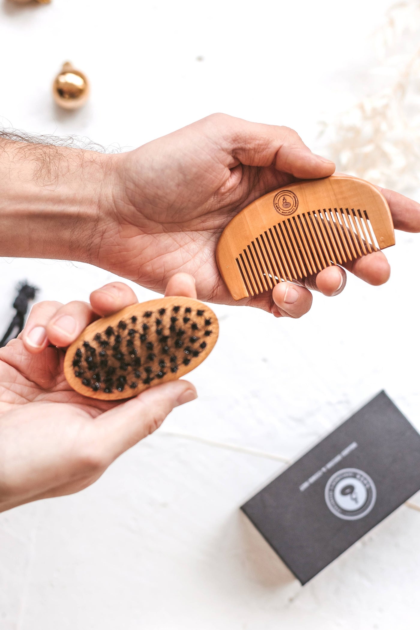 Beard Brush and Comb Set • Father’s day Gift Set for Men